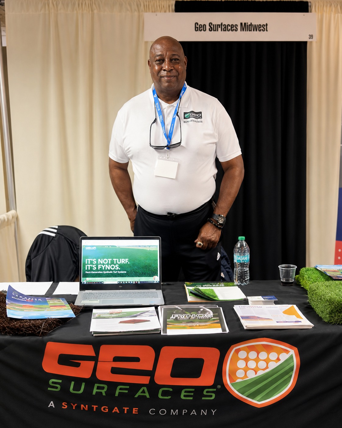 Geo surfaces booth photo